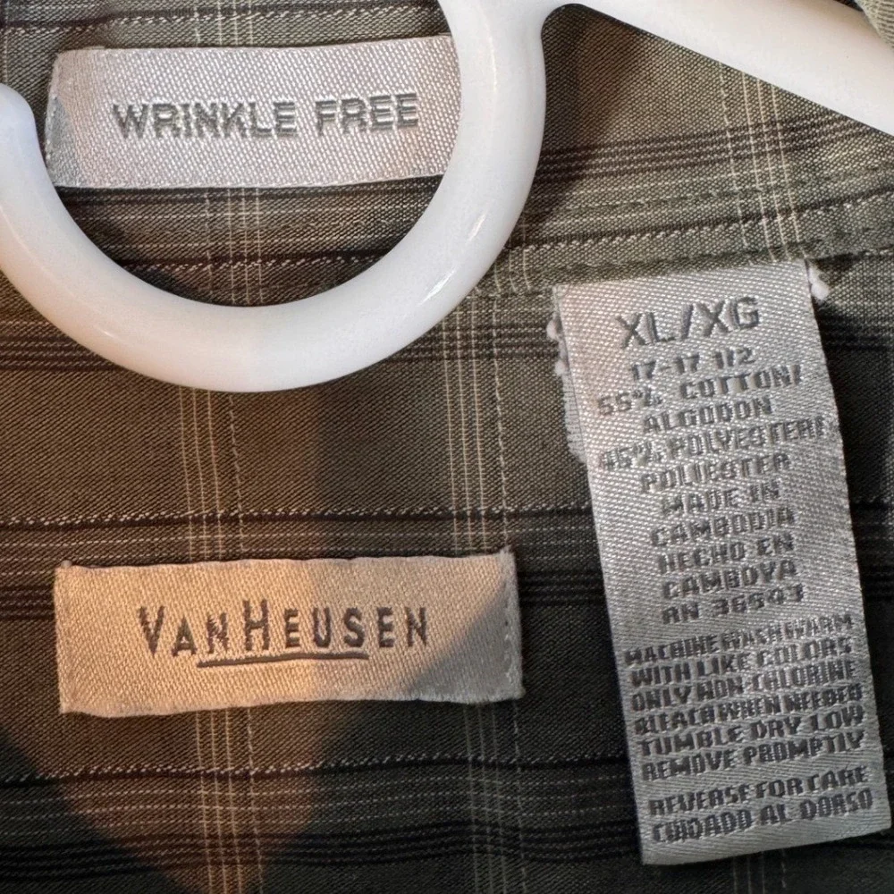 Van Heusen Mens Wrinkle Free Plaid Button Down Shirt XL Olive Long Sleeve Casual